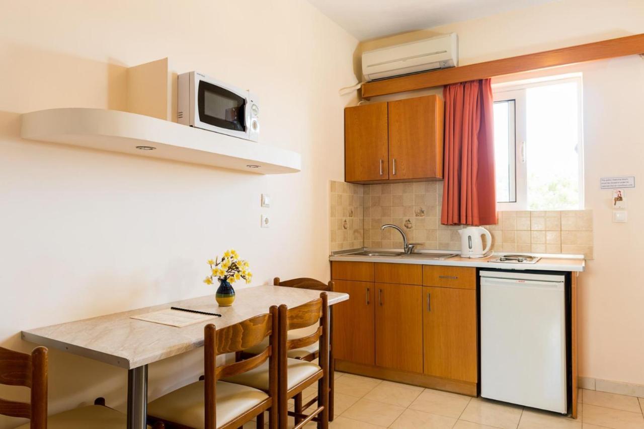 Summer Memories Aparthotel Πεύκος Εξωτερικό φωτογραφία