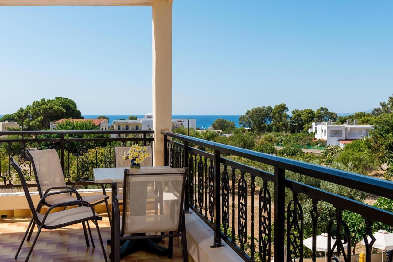 Summer Memories Aparthotel Πεύκος Εξωτερικό φωτογραφία